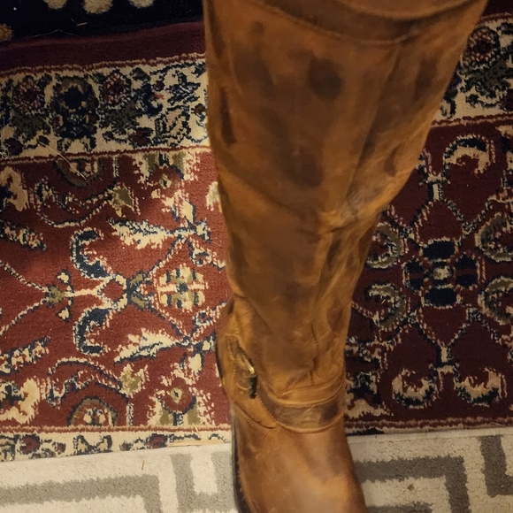 Jeffrey Campbell Distressed vintaged leather Boots - Picture 8 of 11